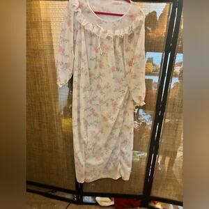 Vintage nwt sears carriage court night gown size medium